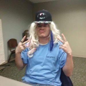 Meet your Posher, Dillon